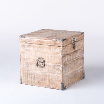 Trunk, White Distressed
