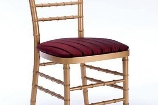Chiavari Chair Cap Dior Cranberry
