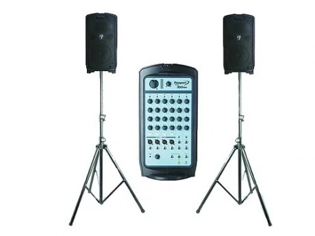 PA System Fender Passport 300 PRO Microphone Included