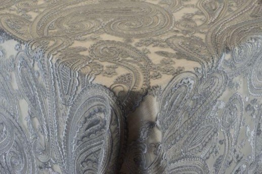 SILVER PAISLEY LACE