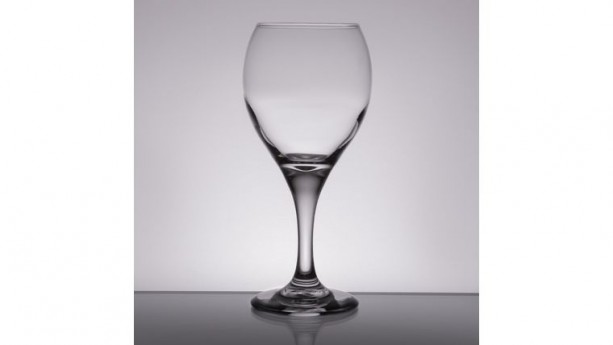 10.75 oz. Libbey 3957 Teardrop Custom All Purpose Wine Glass Rental