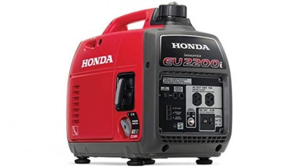 2200 Watt Honda EU2200i Super Quiet Gas Power Portable Inverter Generator Rental