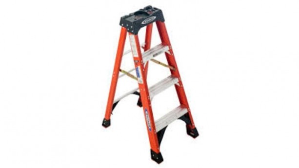 4' Orange Warner Fiberglass Ladder Rental