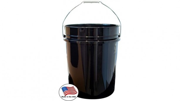 5 Gallon Black Plastic Bucket Rental