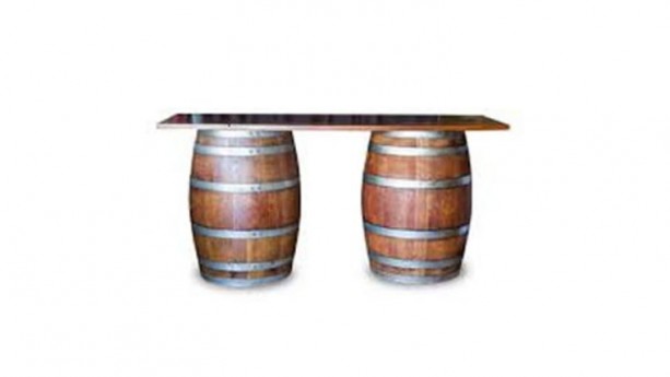4' x 6' Double Wine Barrel And Plank Bar Kit Rental