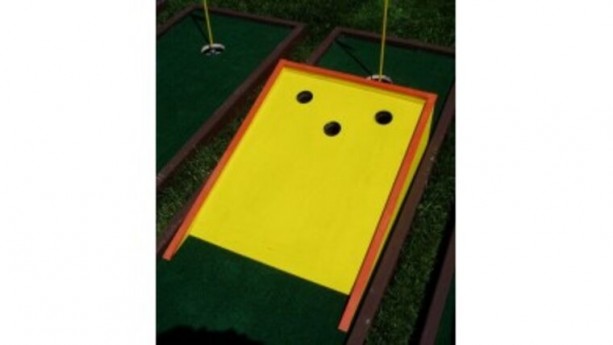 Mole Hole Mini Golf Game Obstacle