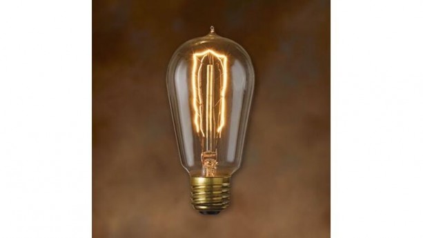 Nostalgic 1890 Edison Style ST18 Bulb, E26 Medium Base, Incandescent, 40W, Clear