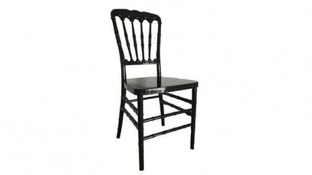 Black Parigina Banquet Chair