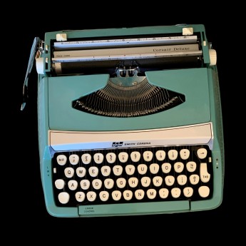 Minnie Vintage Typewriter