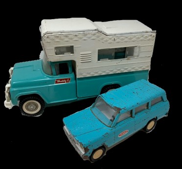 JT's Turquoise Vintage Camper & Jeep