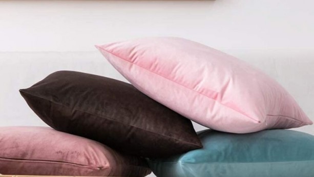 XL Pink Pillow Set