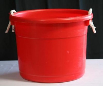 Plastic Tub with Rope Handle