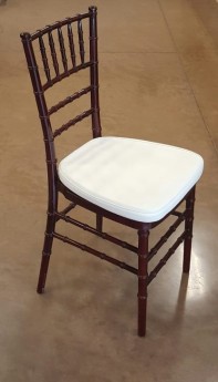 Mahogany Chiavari Chair w/Cushion