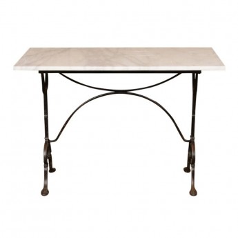 CROQUETTE DISPLAY TABLE