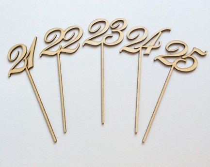 GEOMETRIC GOLD TABLE NUMBERS (21-25)