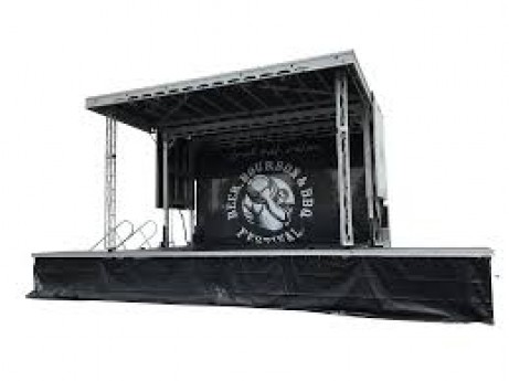 22' Deck Over Trailer Stage With Truss Structure Rental