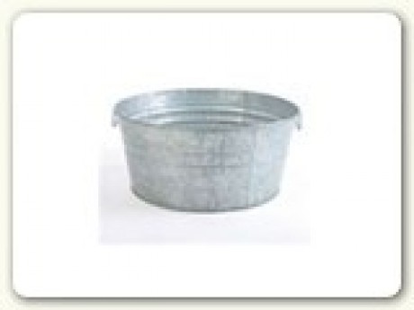 Galvanized tub;